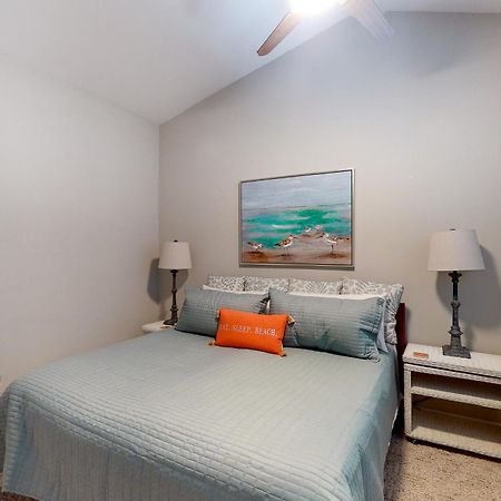 Beachwalk Pine Knoll Shores Rom bilde