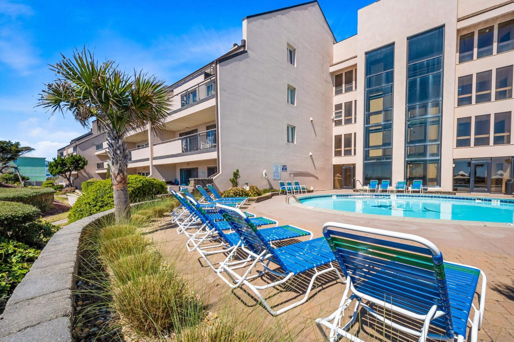 Beachwalk Pine Knoll Shores Rom bilde